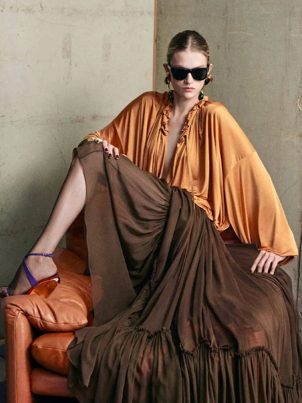 质感女人怎么都在穿这个颜色<strong></p>
<p>云币商城</strong>？