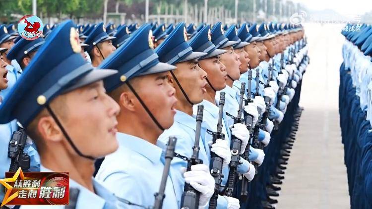 九三阅兵倒计时5天<strong></p>
<p>币圈</strong>！空中梯队多型新机将首次受阅 队员练就“米秒不差”