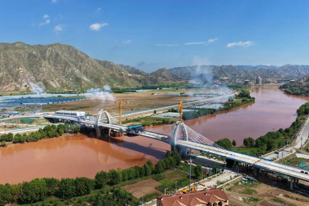 全面贯通<strong></p>
<p>币圈</strong>，预计年底通车！