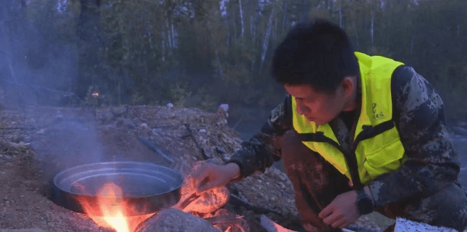 “内蒙古好人”柴瑞峰：极寒林海十五载 信号守护暖边疆