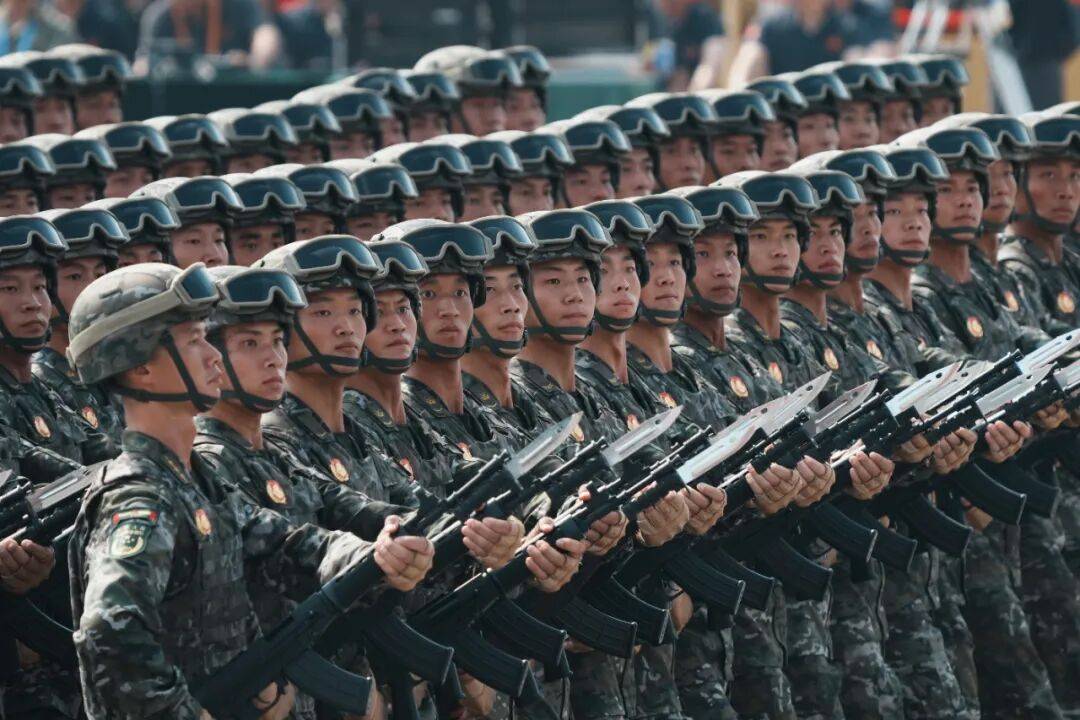 新华社出图<strong></p>
<p>星星币</strong>！