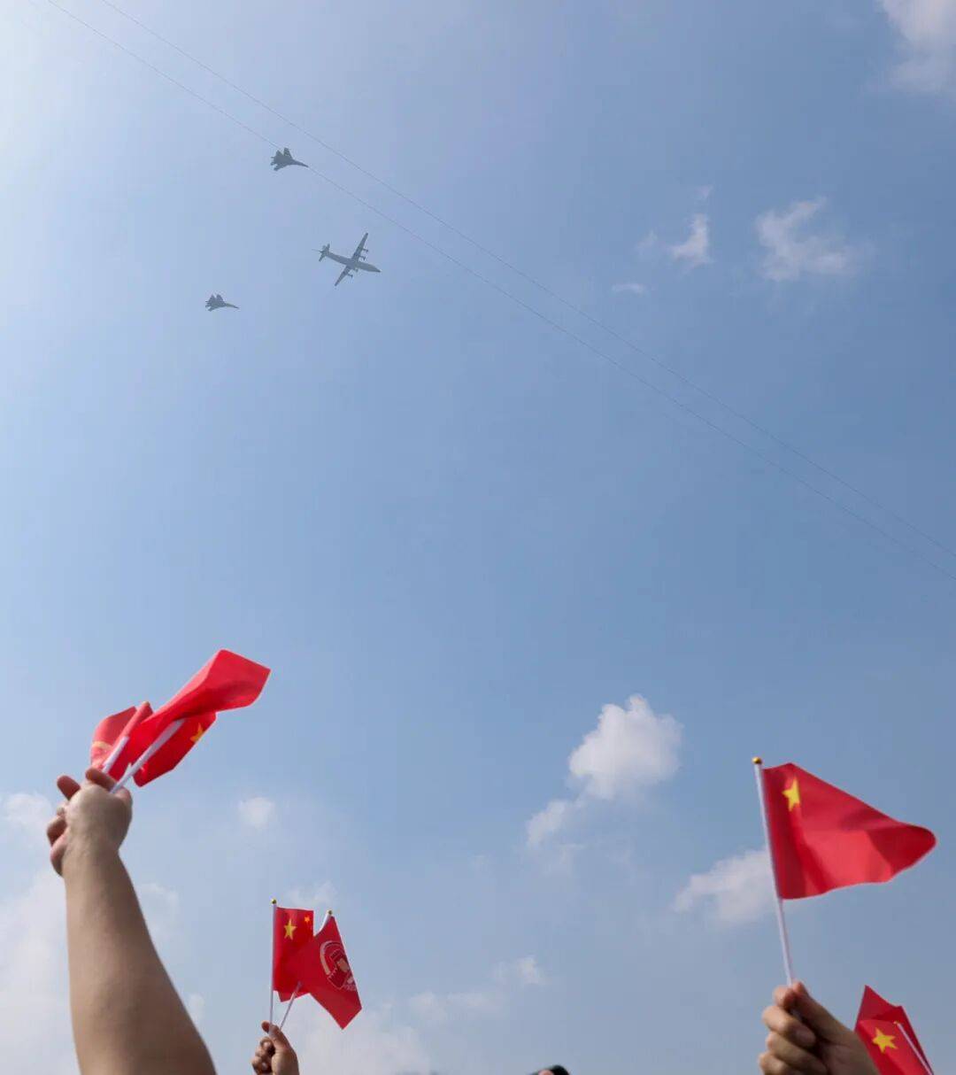 新华社出图<strong></p>
<p>星星币</strong>！