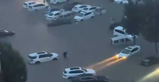 “小区门口的水已经到腰”<strong></p>
<p>币缘币</strong>！多地出现城市内涝