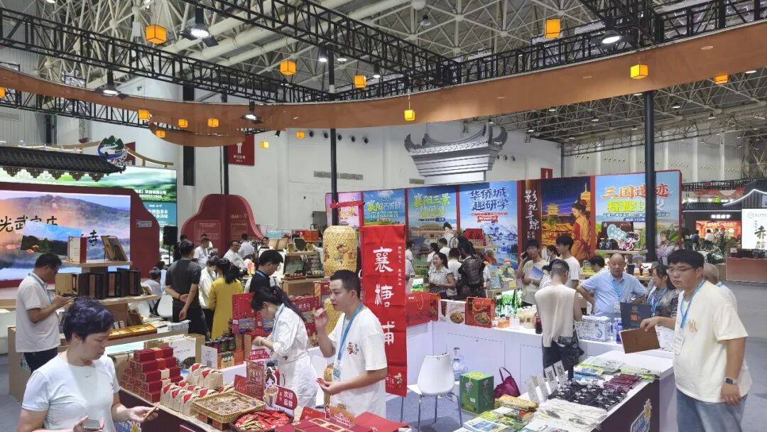 中国文化旅游产业博览会<strong></p>
<p>巧币</strong>，襄阳多个县市区火爆出圈！