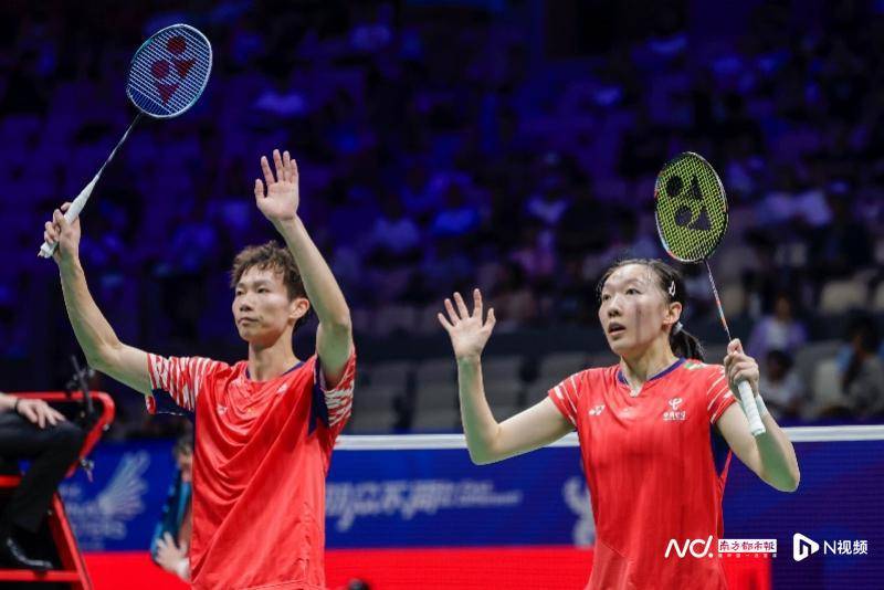 中国羽毛球大师赛于深圳开拍<strong></p>
<p>先知</strong>，国羽首日7战4胜