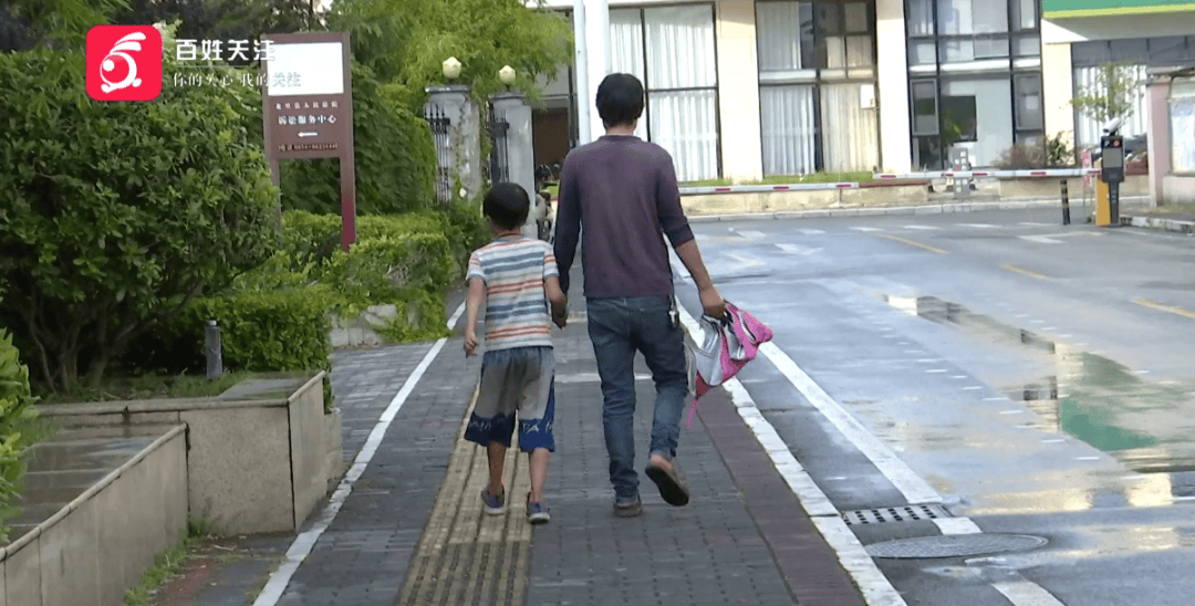 心酸！12岁男孩“独居”贵阳一安置房内<strong></p>
<p>瑞特币</strong>，父亲回应：迫于无奈，因为……