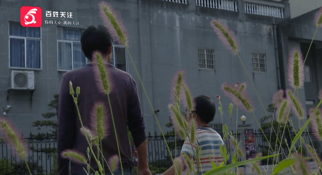 心酸！12岁男孩“独居”贵阳一安置房内<strong></p>
<p>瑞特币</strong>，父亲回应：迫于无奈，因为……