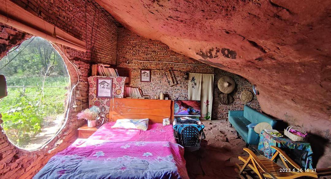 是个人选择还是另有隐情？35岁男子回乡“崖下洞居”惹争议<strong></p>
<p>瑞特币</strong>！｜封面深镜