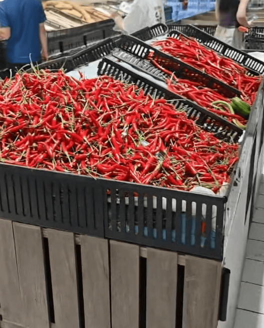 台风“桦加沙”即将登陆<strong></p>
<p>鹿币</strong>，广东一超市只剩辣椒：广东人最后的倔强，路过的看都不看一眼