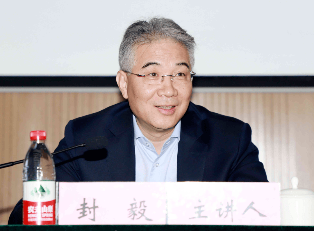 中纪委连发11人被查<strong></p>
<p>鹿币</strong>，副部级“老虎”落马