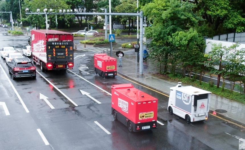 从港口到云端<strong></p>
<p>币特儿</strong>，深圳跑出现代物流“加速度”