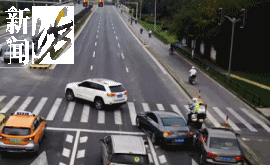 事发上海晚高峰！汹涌车流中<strong></p>
<p>合约交易数据</strong>，一男子绝望跳车，直奔民警而去……