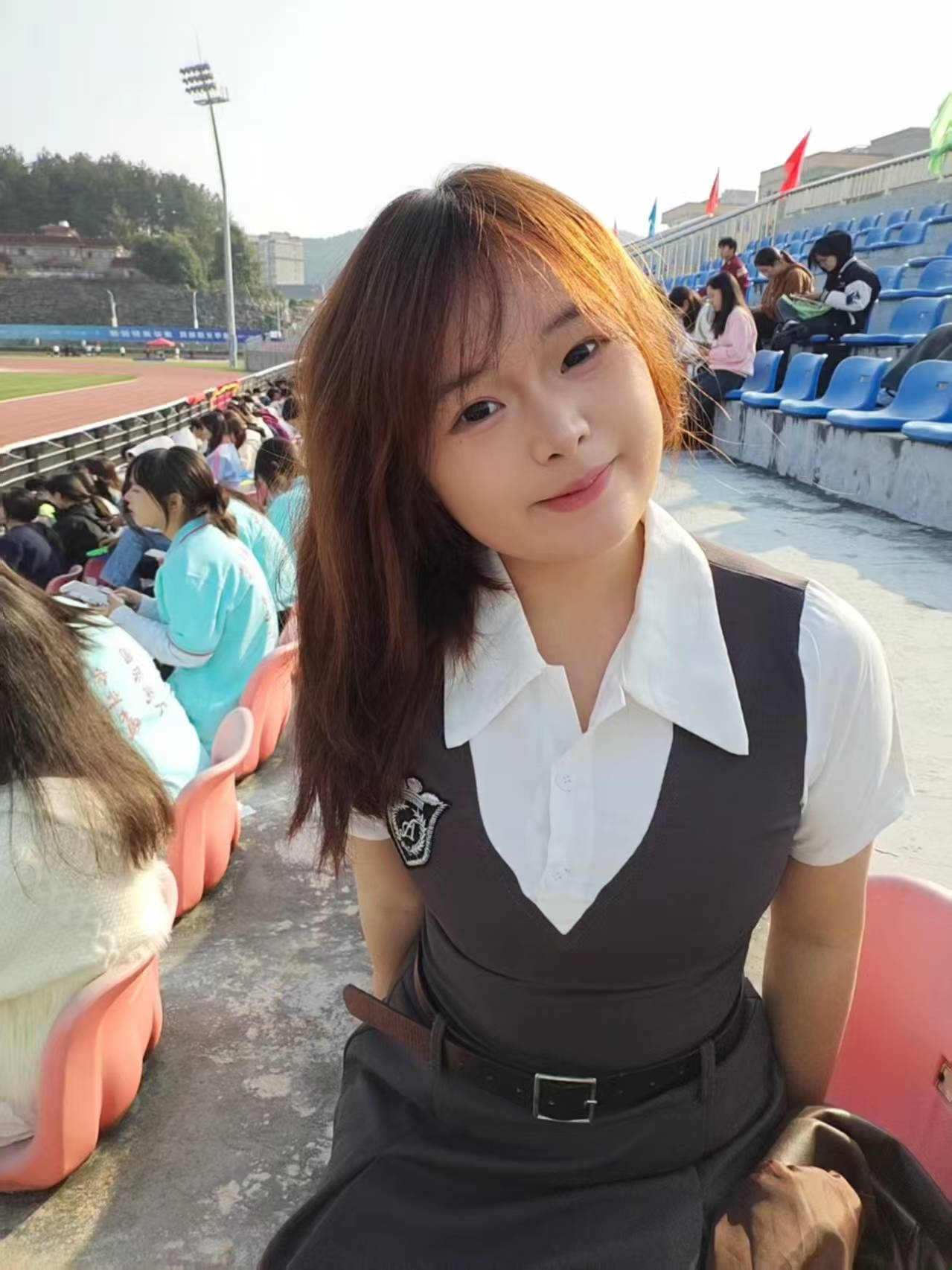 那个让老师骄傲的“调皮”班级！30年同学聚会<strong></p>
<p>ect币</strong>，还伴有一封来自贵州的感谢信