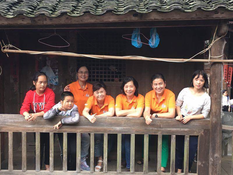 那个让老师骄傲的“调皮”班级！30年同学聚会<strong></p>
<p>ect币</strong>，还伴有一封来自贵州的感谢信