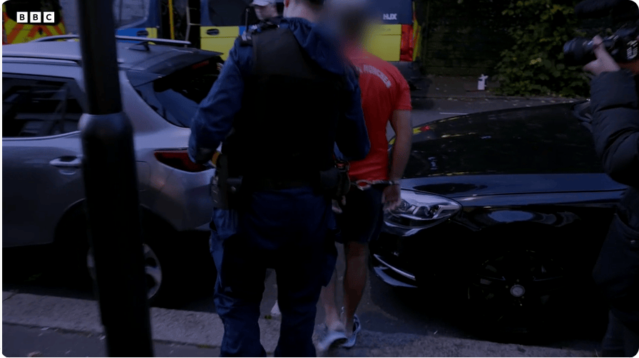 凯特患癌竟因辉瑞疫苗？伦敦4万被盗手机直飞香港<strong></p>
<p>基本币</strong>，比贩毒暴利产业链曝光…