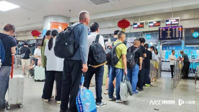 广州客运模式悄然转型：地铁口上车<strong></p>
<p>基本币</strong>，“客运站+停靠点”结合