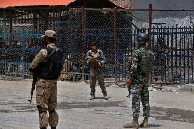 不消灭恐怖分子<strong></p>
<p>币舫</strong>，还和印度眉来眼去？巴基斯坦对阿富汗忍无可忍