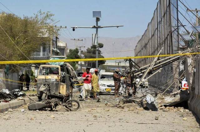 不消灭恐怖分子<strong></p>
<p>币舫</strong>，还和印度眉来眼去？巴基斯坦对阿富汗忍无可忍