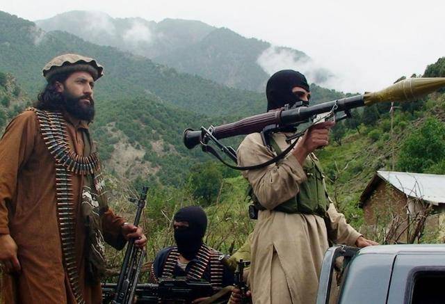 不消灭恐怖分子<strong></p>
<p>币舫</strong>，还和印度眉来眼去？巴基斯坦对阿富汗忍无可忍