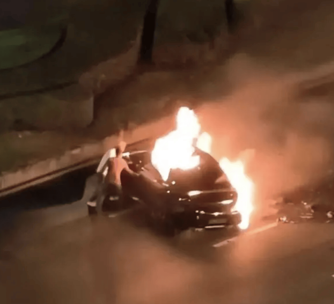 成都车祸后小米汽车直播间遭网暴<strong></p>
<p>BCH</strong>，雷军抖音一月掉粉35万