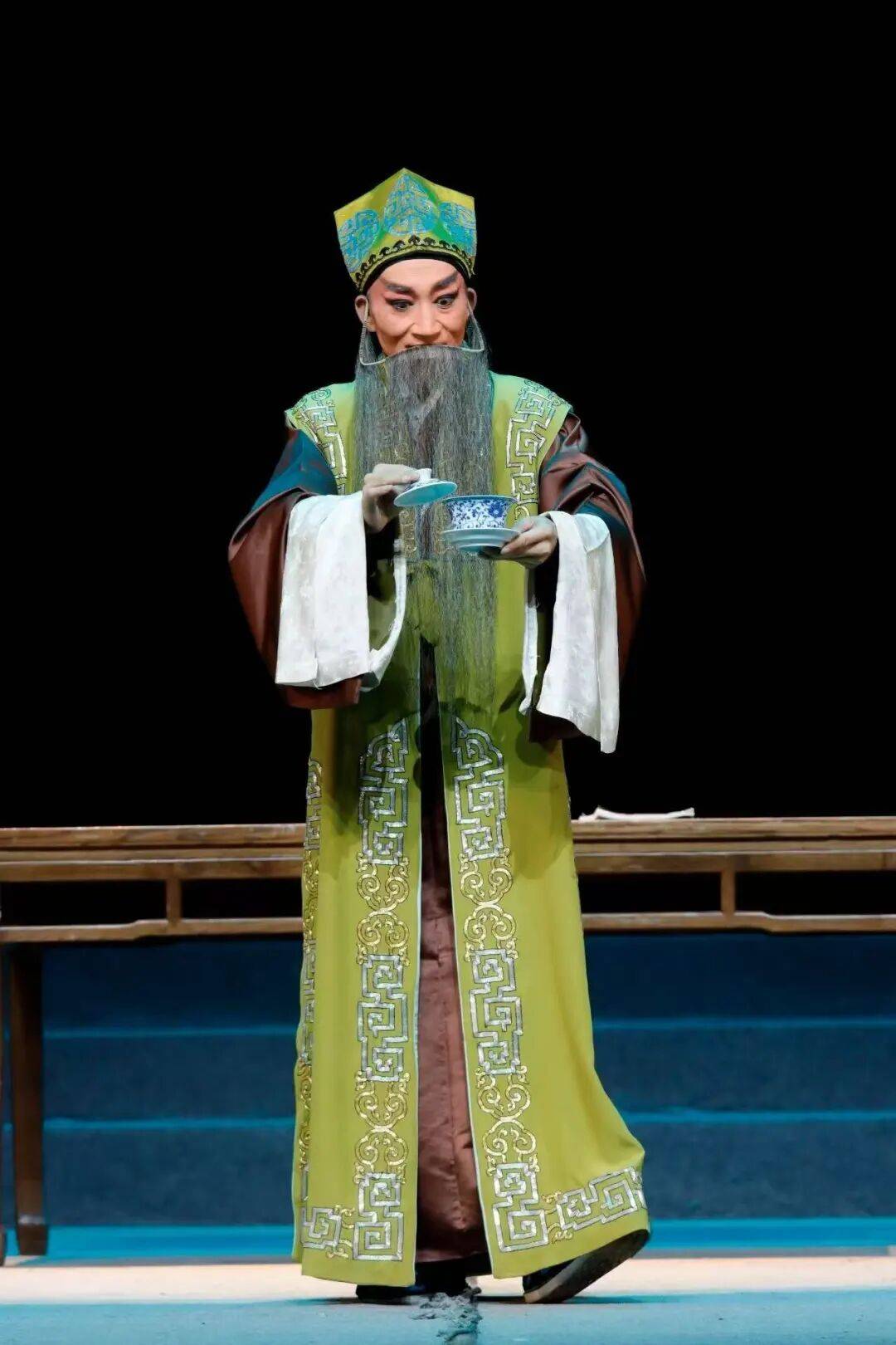 展现云南传统戏曲魅力<strong></p>
<p>币淘</strong>！玉溪作品《先生好茶》亮相全国舞台