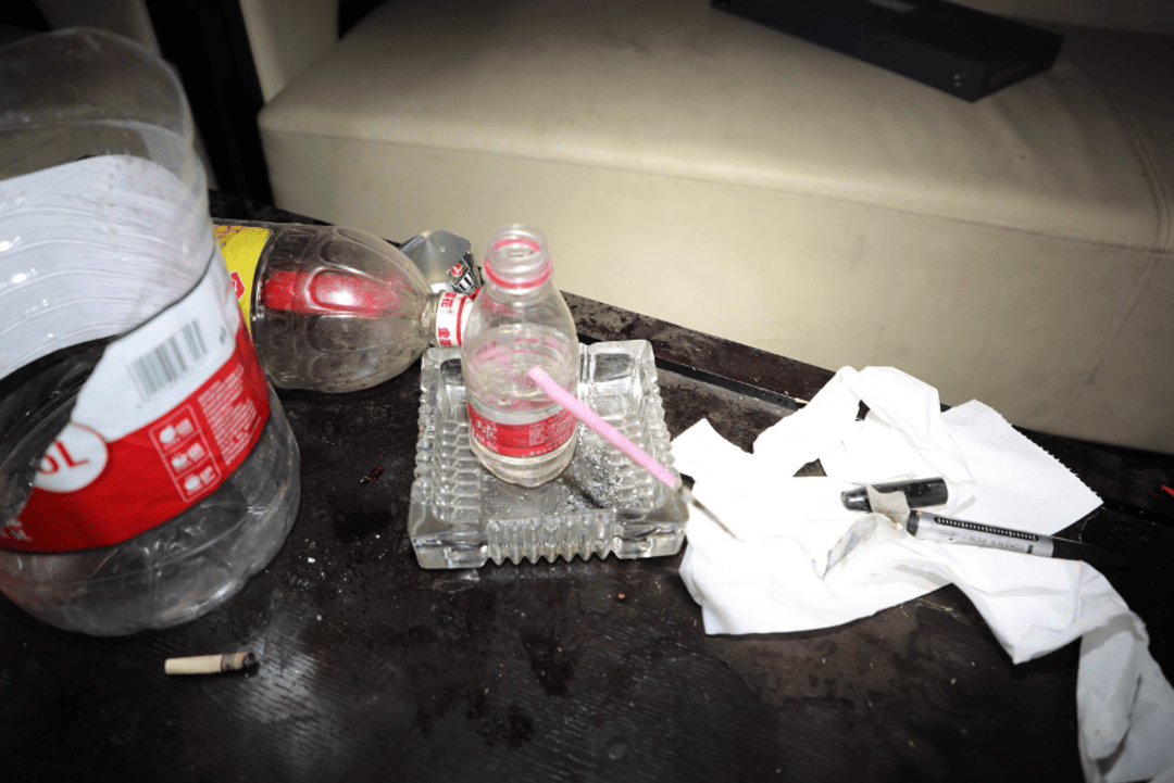 公安机关侦破缅北果敢徐老发犯罪集团专案<strong></p>
<p>法币100</strong>，详情披露！