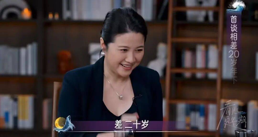 52岁影后颜丙燕公开小20岁男友：他知道我将步入更年期<strong></p>
<p>法币100</strong>，已甜蜜相恋5年，两人出门必须手拉手