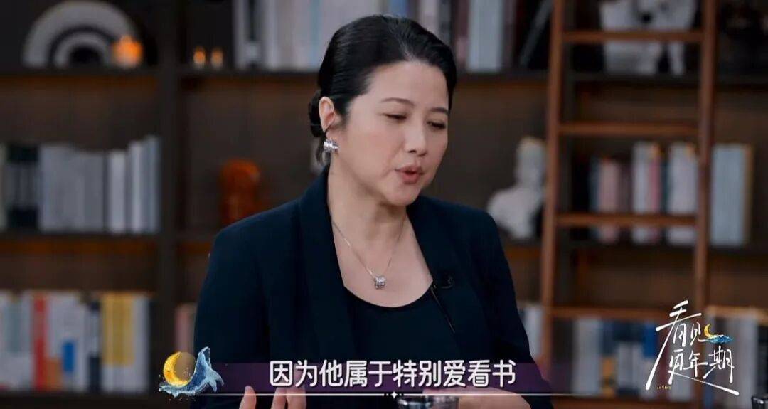 52岁影后颜丙燕公开小20岁男友：他知道我将步入更年期<strong></p>
<p>法币100</strong>，已甜蜜相恋5年，两人出门必须手拉手