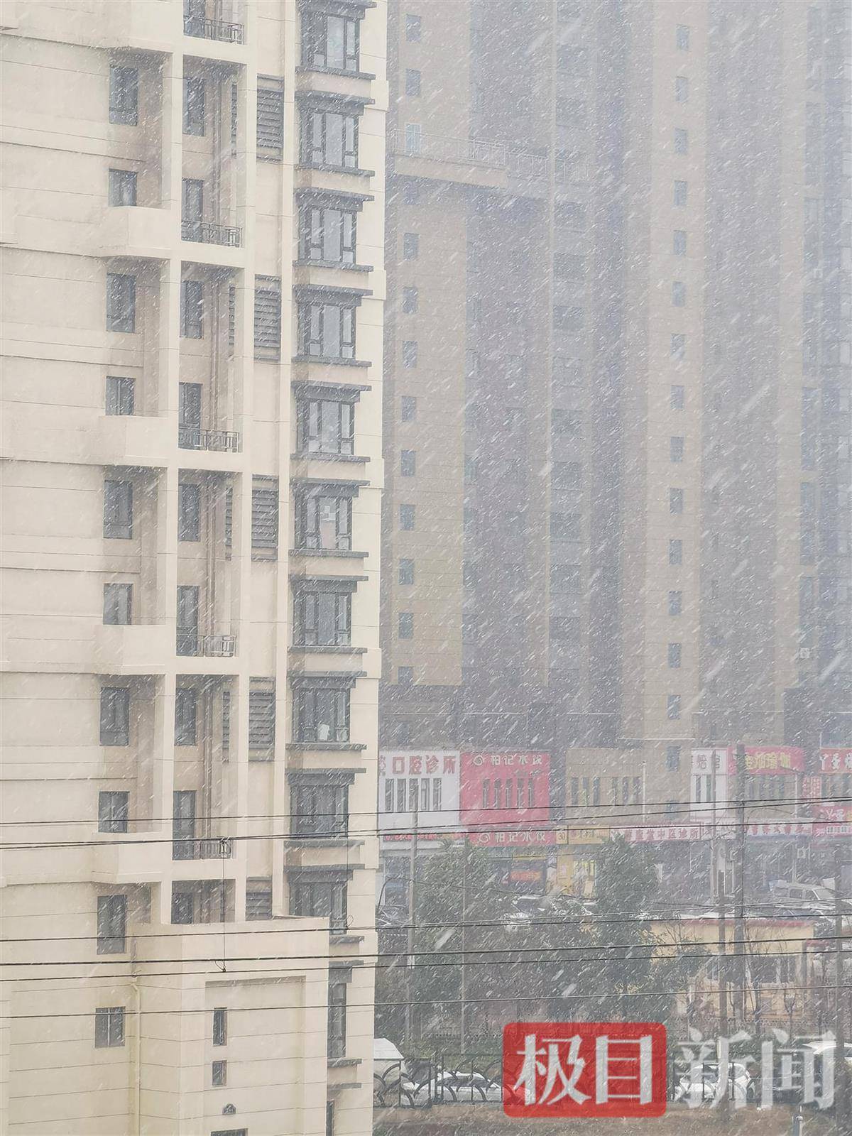 长春一班主任课前让学生排队受检“是否穿秋裤”<strong></p>
<p>和平币</strong>，网友点赞：以后你会感谢老师