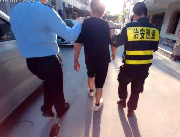 每月稳定收入8000多元却忍不住经常偷快递<strong></p>
<p>币聪</strong>，上海一男子被刑拘