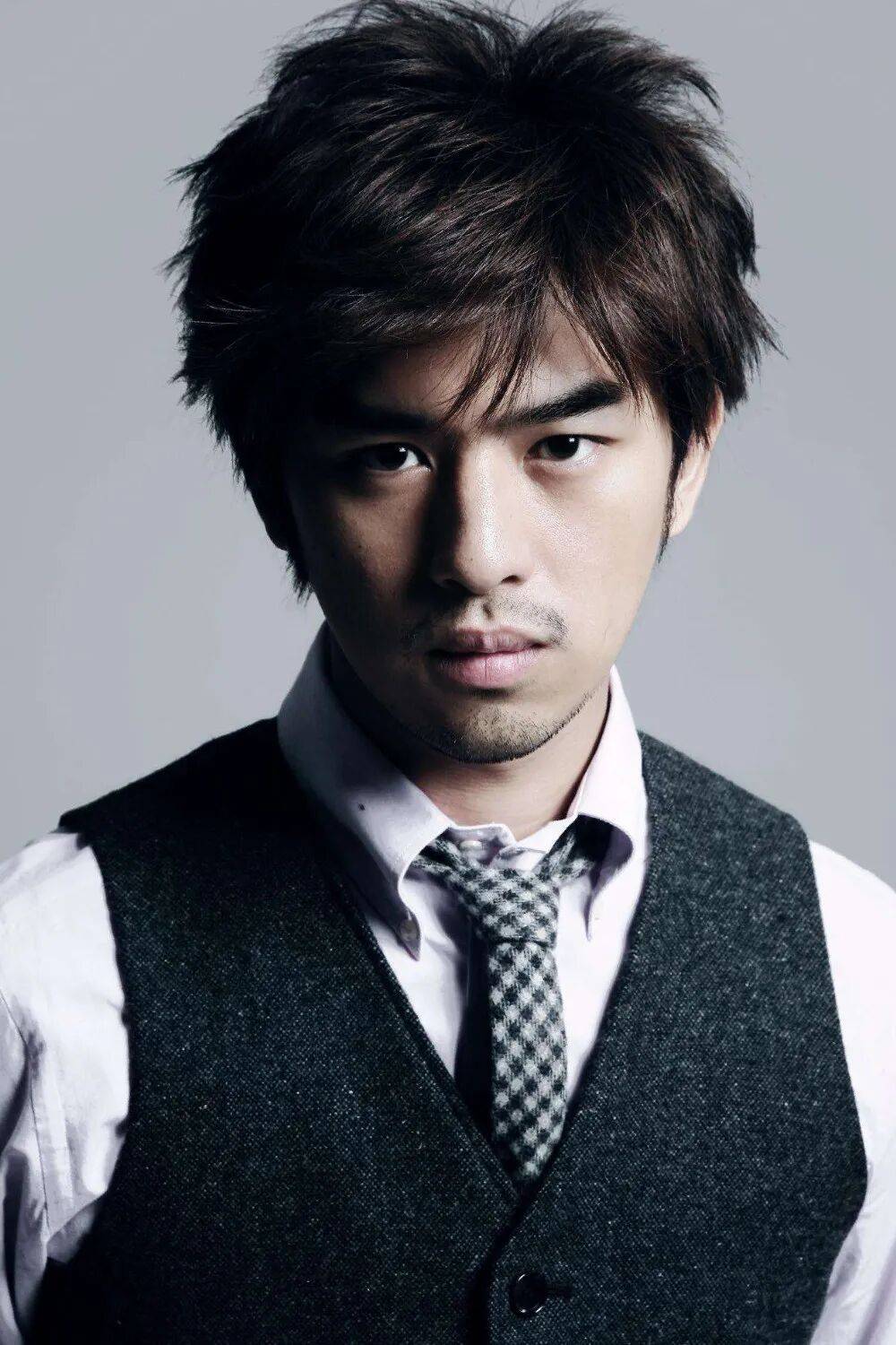 演员贾静雯回应修杰楷被拘提：震惊不已<strong></p>
<p>币聪</strong>，孩子目睹父亲被上铐受惊吓