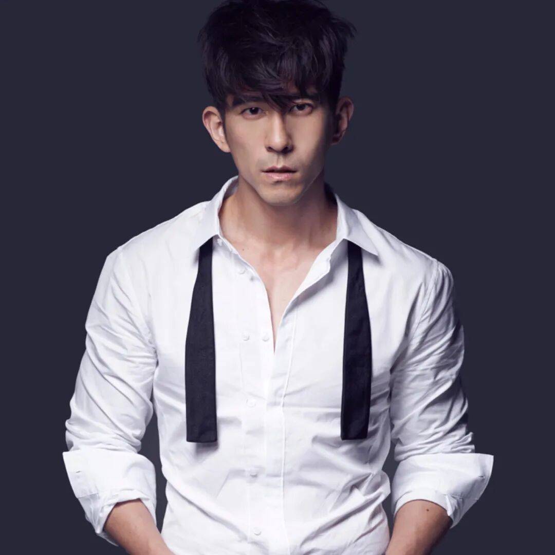 演员贾静雯回应修杰楷被拘提：震惊不已<strong></p>
<p>币聪</strong>，孩子目睹父亲被上铐受惊吓