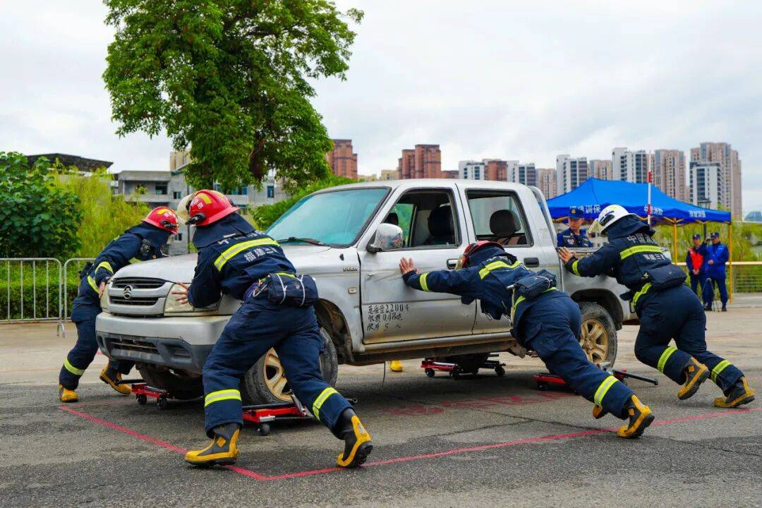 燃动赛场<strong></p>
<p>怎样进入币圈</strong>！三明消防激战 2025全省岗位练兵“龙虎榜”比武