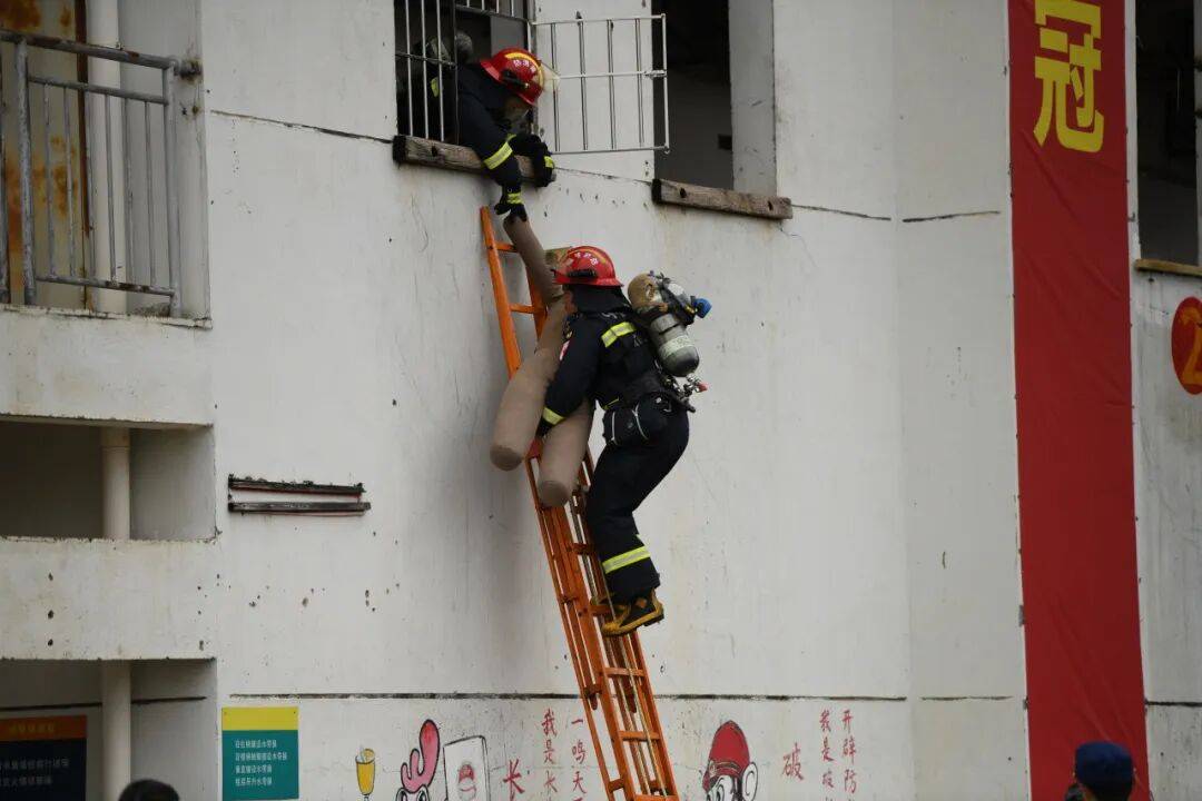 燃动赛场<strong></p>
<p>怎样进入币圈</strong>！三明消防激战 2025全省岗位练兵“龙虎榜”比武