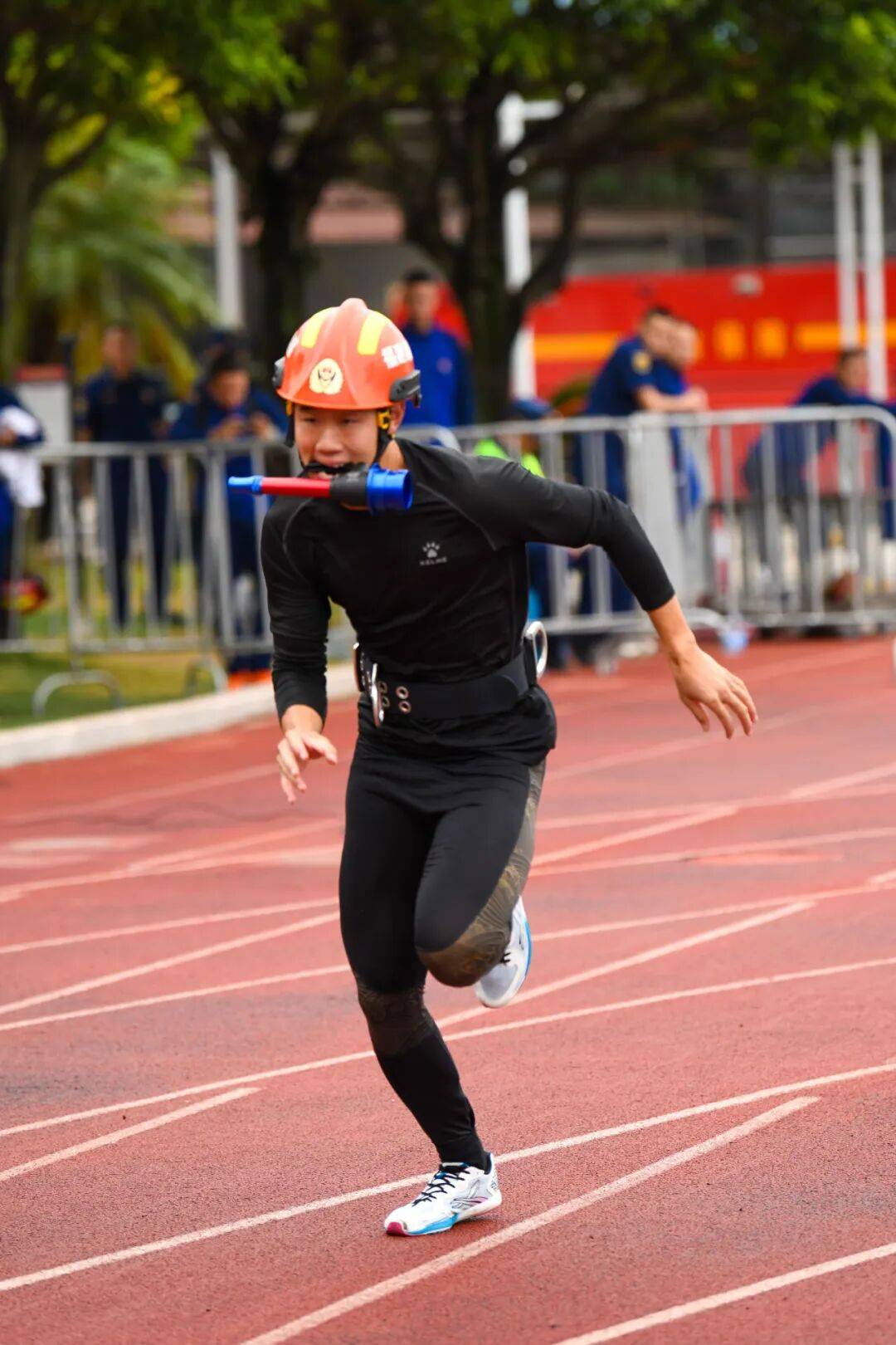 燃动赛场<strong></p>
<p>怎样进入币圈</strong>！三明消防激战 2025全省岗位练兵“龙虎榜”比武