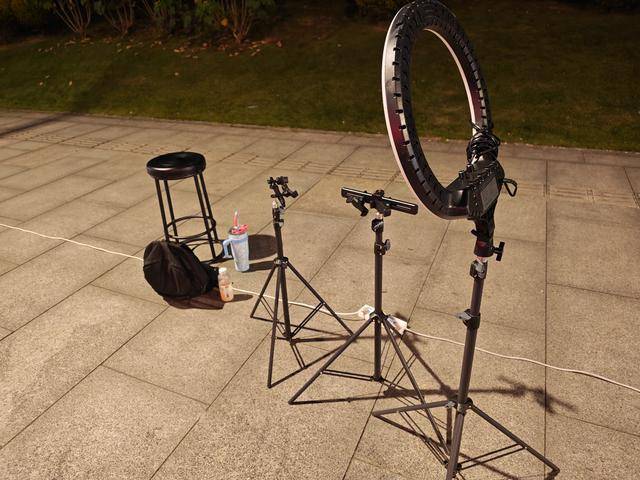 100米有近20个直播间<strong></p>
<p>怎样进入币圈</strong>，深夜的成都街头为何“长满”主播？