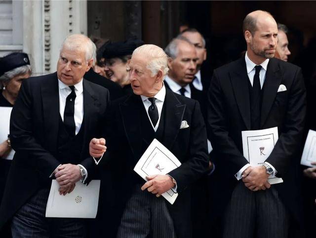 一次次性丑闻中<strong></p>
<p>币对</strong>，风流的王子“失宠”了