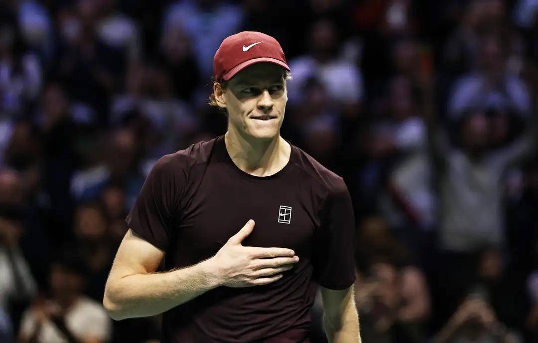 ATP最新世界排名：辛纳夺冠超越阿卡登顶<strong></p>
<p>杀马特</strong>，小布位居第114位