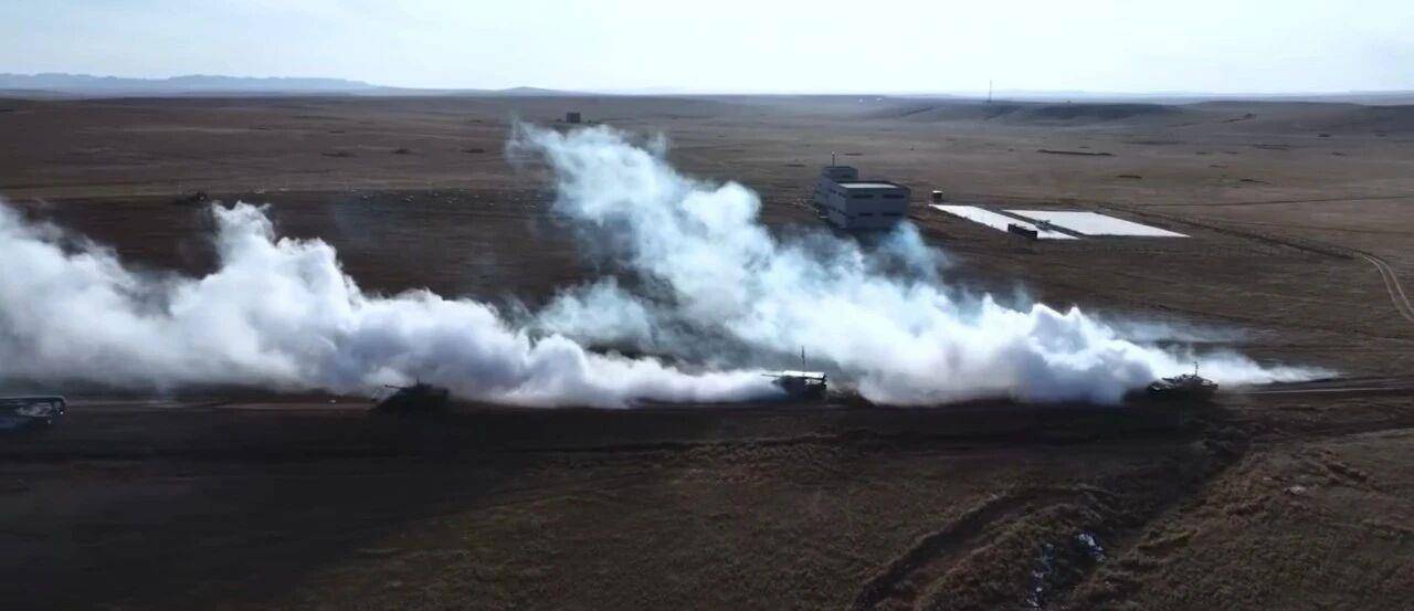 大场面！机器狗、无人机开路<strong></p>
<p>特币</strong>，实兵对抗演练画面公布