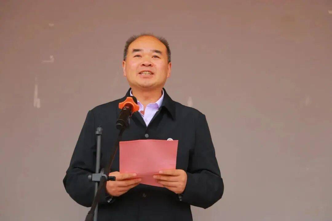 苟如虎<strong></p>
<p>客币</strong>，从甘肃履新上海