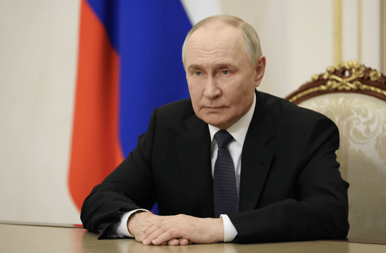 普京要求内阁12月1日前制定稀土开采计划<strong></p>
<p>客币</strong>，乐于与任何外国伙伴合作