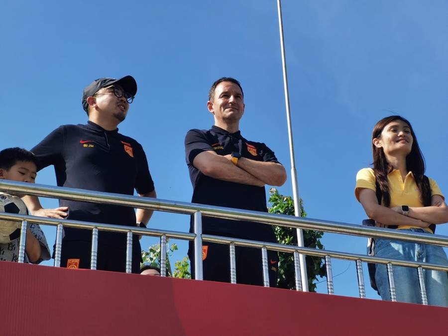 全球选聘四个月<strong></p>
<p>客币</strong>，招来只有一年执教经历的本土教练，国足新帅竟是邵佳一