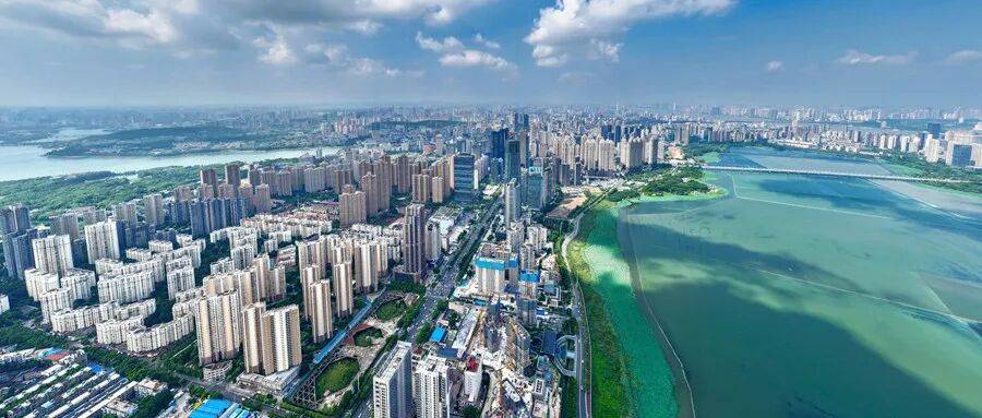 消费十强城市洗牌<strong></p>
<p>淘币网</strong>，中西部的逆袭？