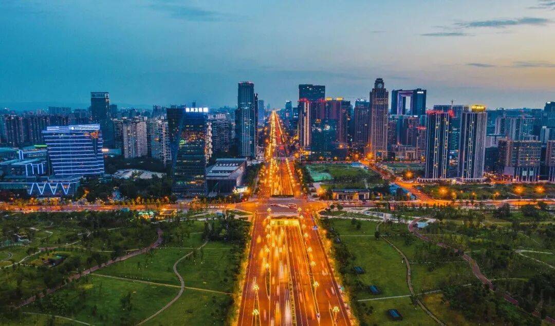 消费十强城市洗牌<strong></p>
<p>淘币网</strong>，中西部的逆袭？