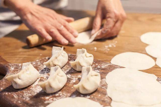 百年难遇“早立冬”来了<strong></p>
<p>淘币网</strong>！有啥讲究？早看早准备！