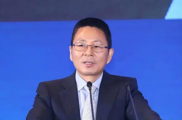 中央候补委员方红卫任上落马！上周<strong></p>
<p>币根网</strong>，中央批准开除3“虎”党籍