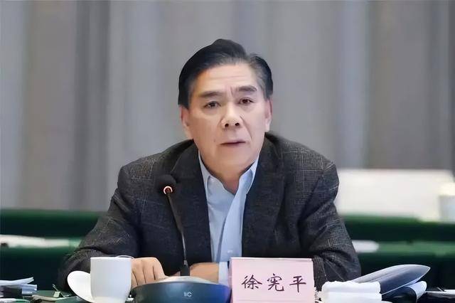 中央候补委员方红卫任上落马！上周<strong></p>
<p>币根网</strong>，中央批准开除3“虎”党籍