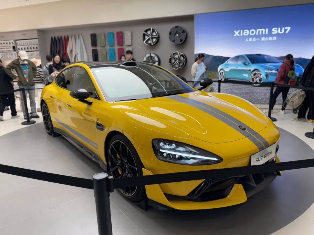 小米SU7常州再起火<strong></p>
<p>芬币</strong>！车主称“锂电池未及时取出”