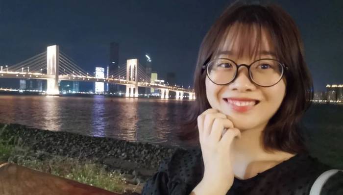 “AI才女”罗福莉官宣加入小米<strong></p>
<p>芬币</strong>，曾传雷军千万年薪挖角