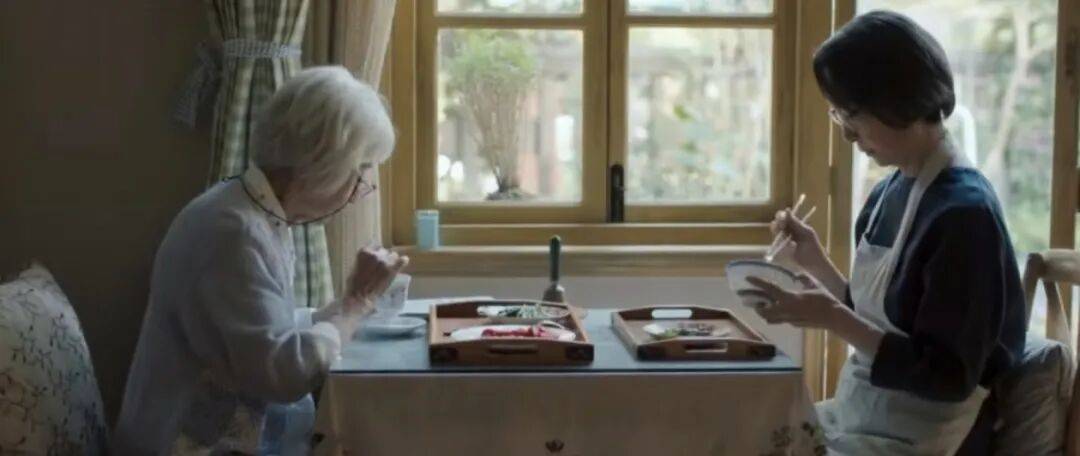 第一批丁克老后<strong></p>
<p>虚拟币买就跌</strong>，“伴侣能陪一程，但最后都要靠自己”